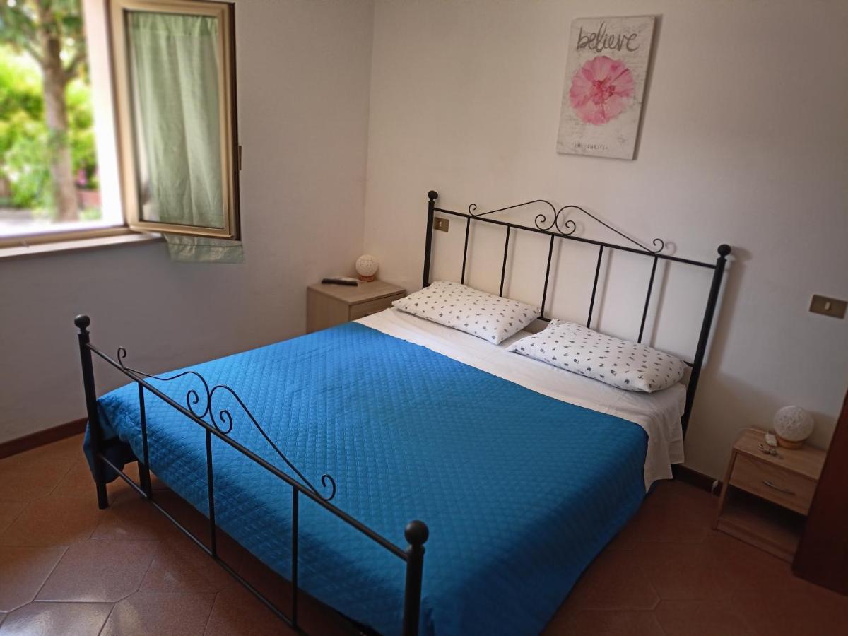 Marco - Camere Con Bagno Privato Vicino Al Centro Фолиньо Екстериор снимка